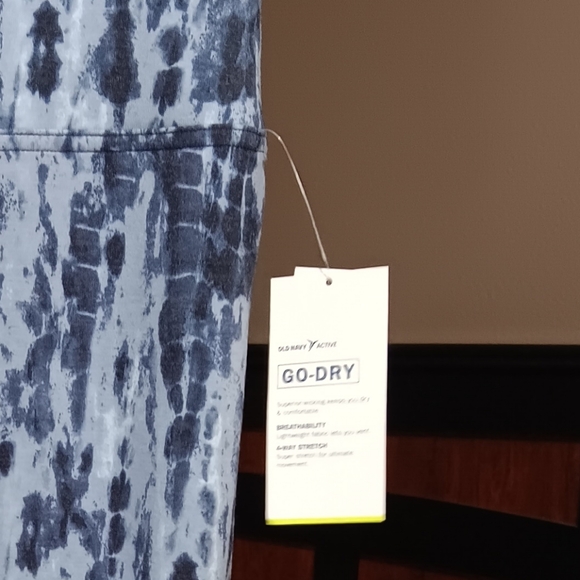 Old Navy Active Legging - Medium - Picture 5 of 5